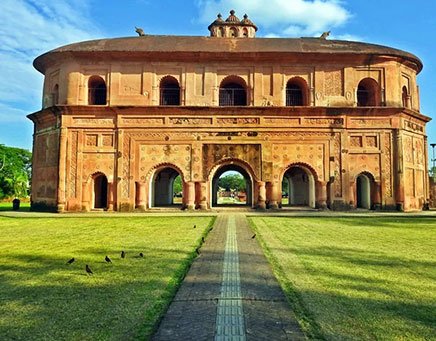 international holiday deals