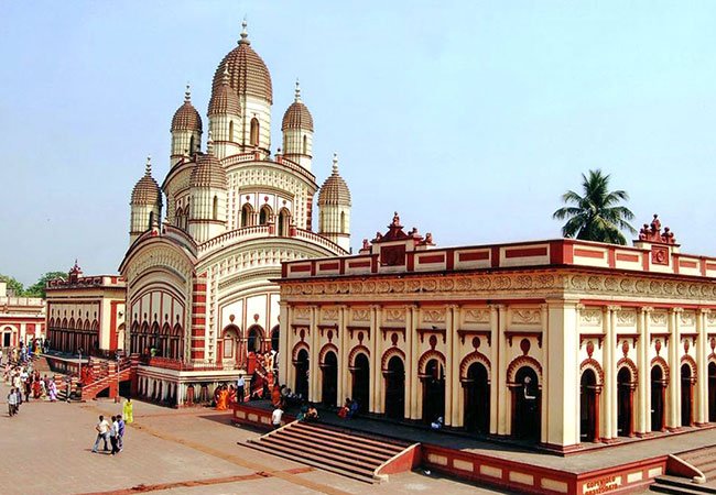 international holiday deals